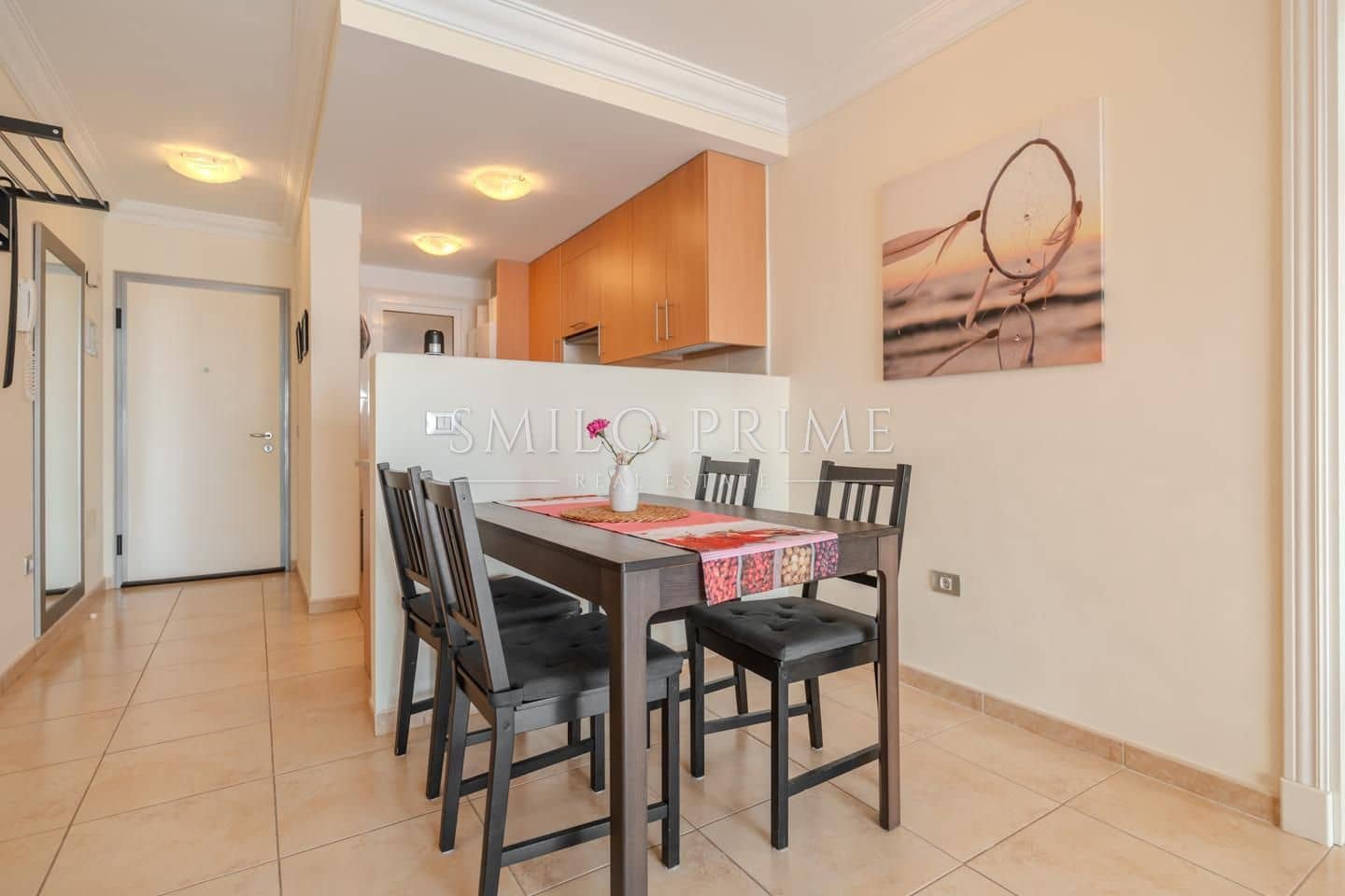 2 slaapkamer Flat te huur in Poris de Abona met zwembad garage - € 1.200 (Ref: 10182260)