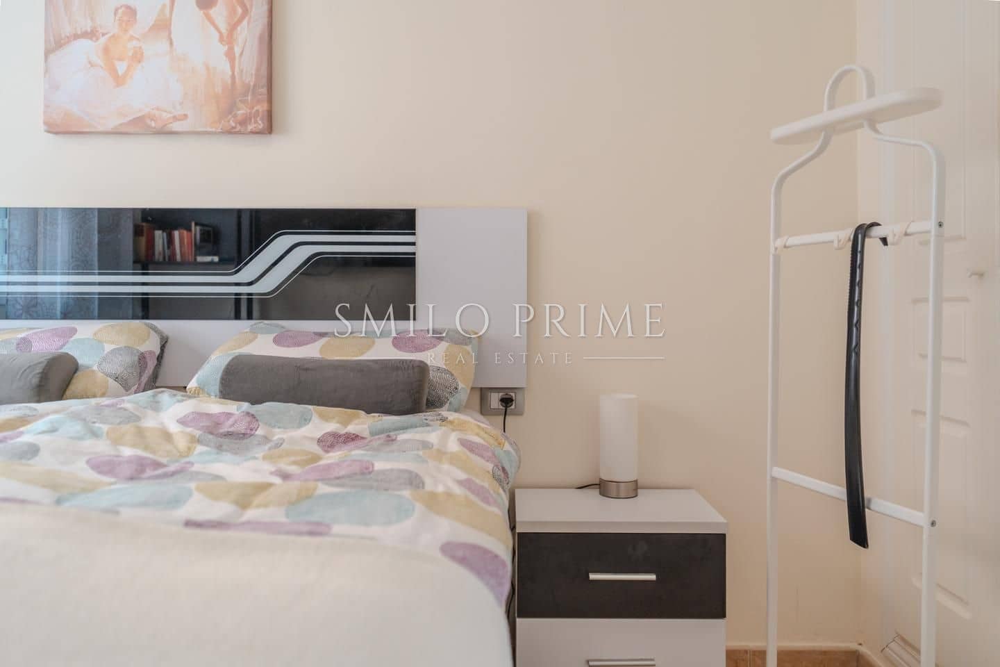 2 slaapkamer Flat te huur in Poris de Abona met zwembad garage - € 1.200 (Ref: 10182260)