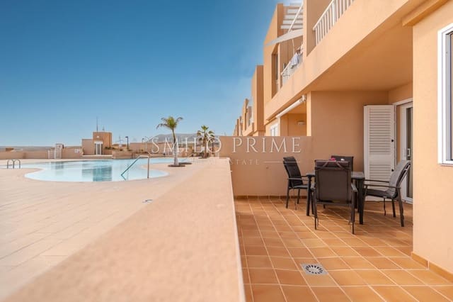 2 slaapkamer Flat te huur in Poris de Abona, Arico met zwembad garage - € 1.200 (Ref: 10182260)