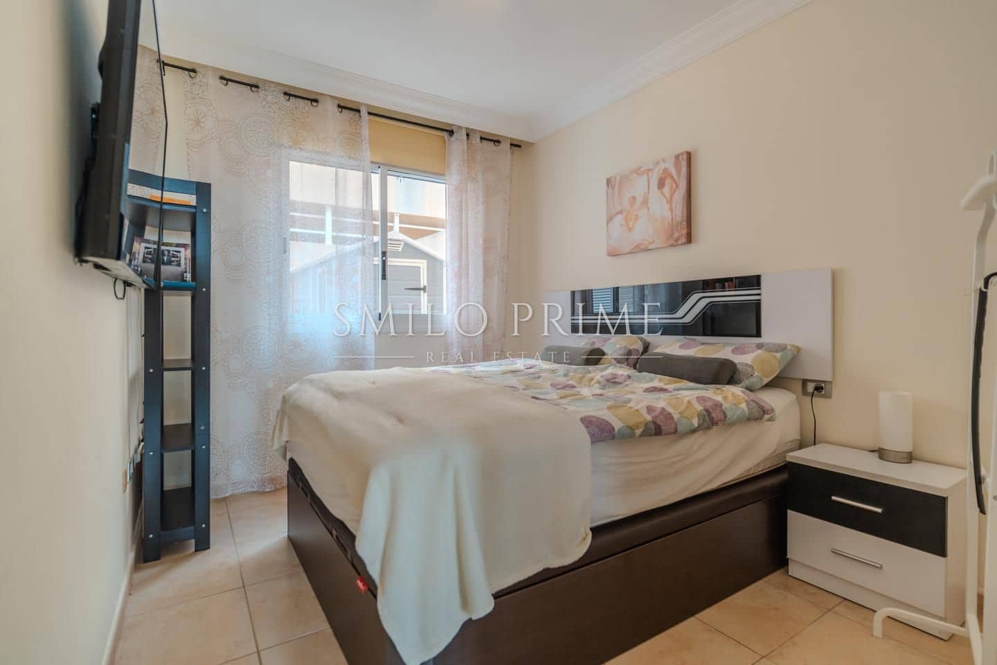 2 slaapkamer Flat te huur in Poris de Abona met zwembad garage - € 1.200 (Ref: 10182260)