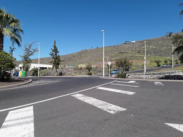 Terreno Não Urbanizado para venda em Casco Urbano, Adeje - 3 250 000 € (Ref: 6200805)