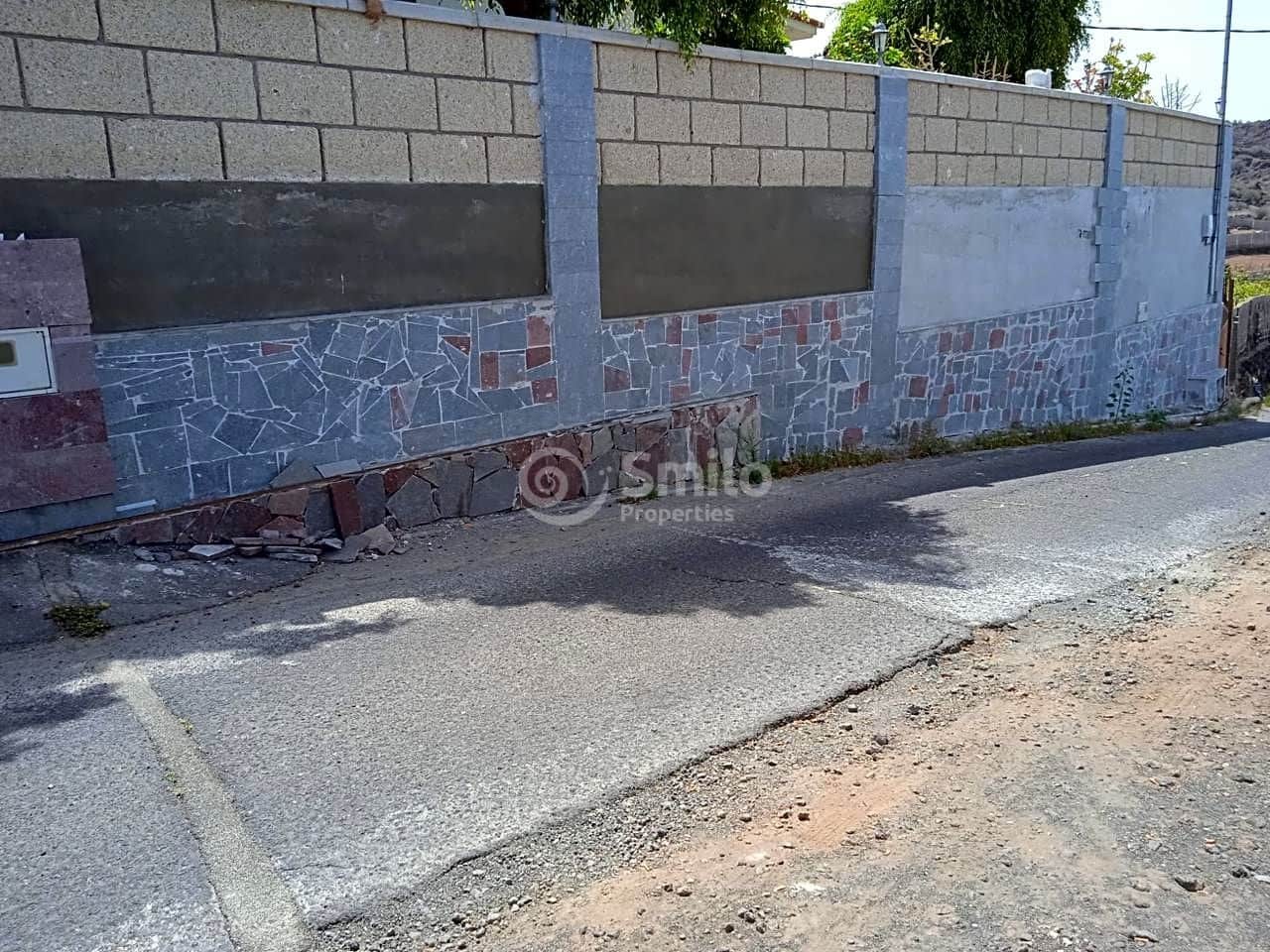 2 bedroom Finca/Country House for sale in Guia de Isora with garage - € 630,000 (Ref: 6232154)