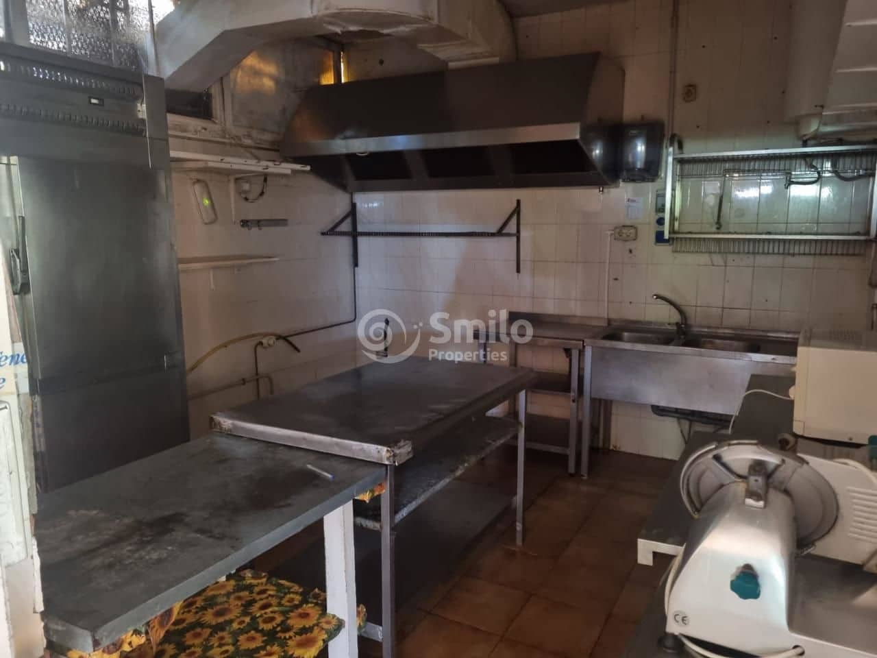 Business for sale in Guia de Isora with pool - € 325,000 (Ref: 6419034)