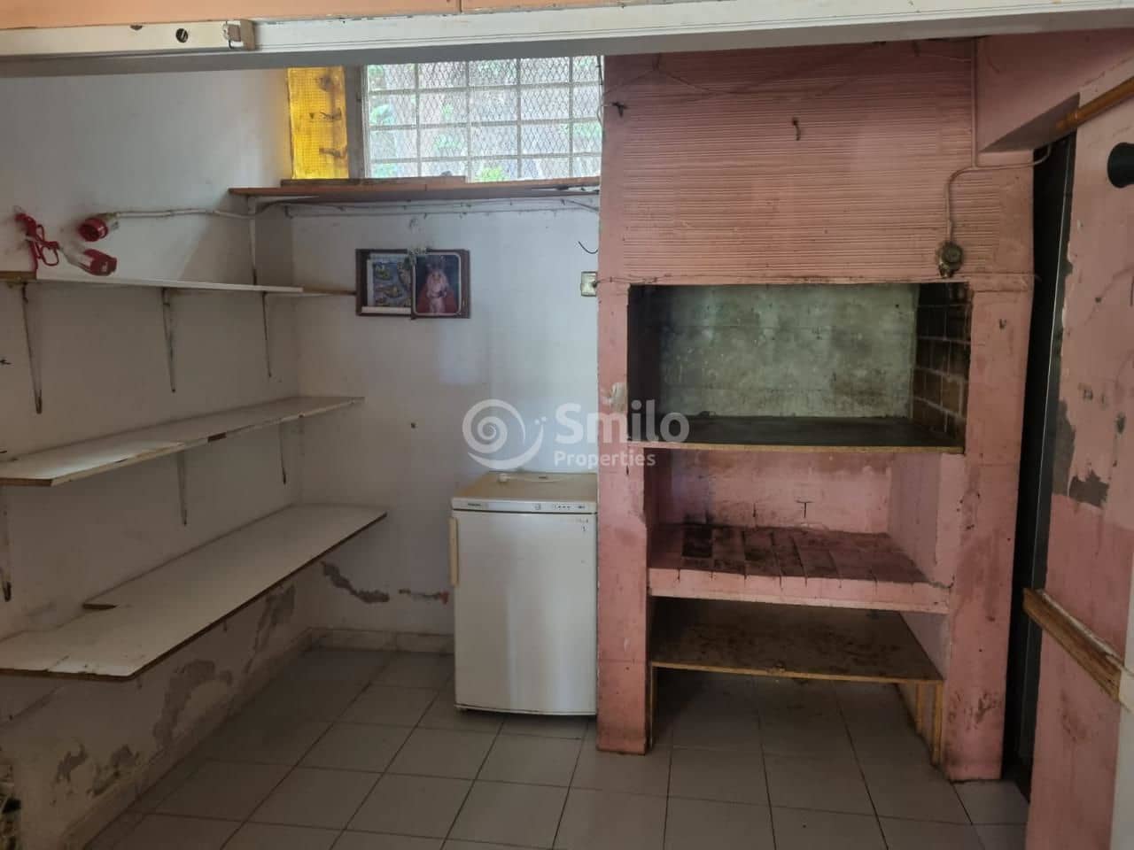 Business for sale in Guia de Isora with pool - € 325,000 (Ref: 6419034)