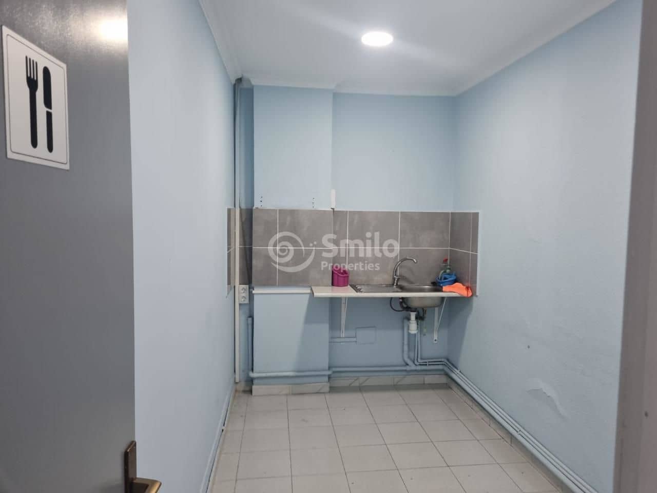 Business for sale in Guia de Isora with pool - € 325,000 (Ref: 6419034)