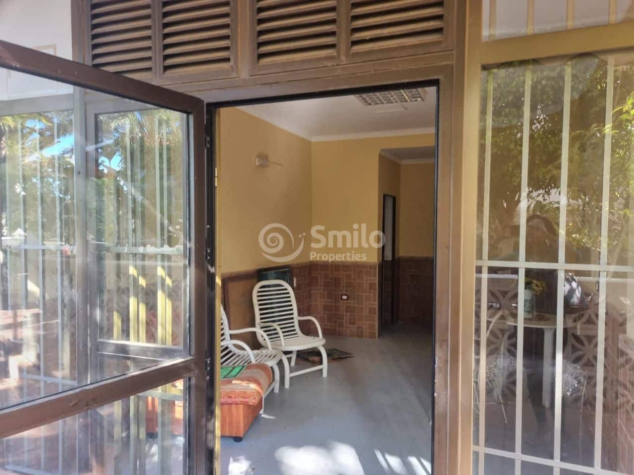 Business for sale in Guia de Isora with pool - € 325,000 (Ref: 6419034)