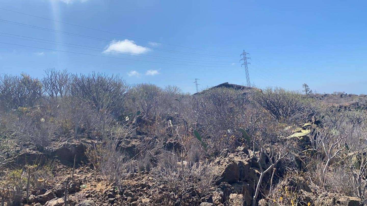 Grunde uden byggetilladelser til salg i Adeje - € 480.000 (Ref: 6766968)