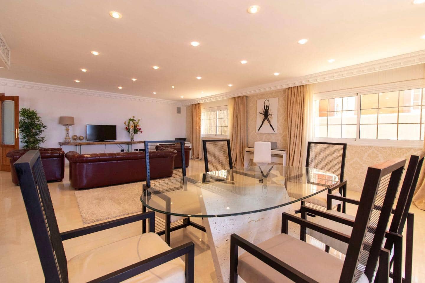 12 makuuhuone Huvila myytävänä paikassa Costa Adeje - 2 950 000 € (Ref: 6912457)