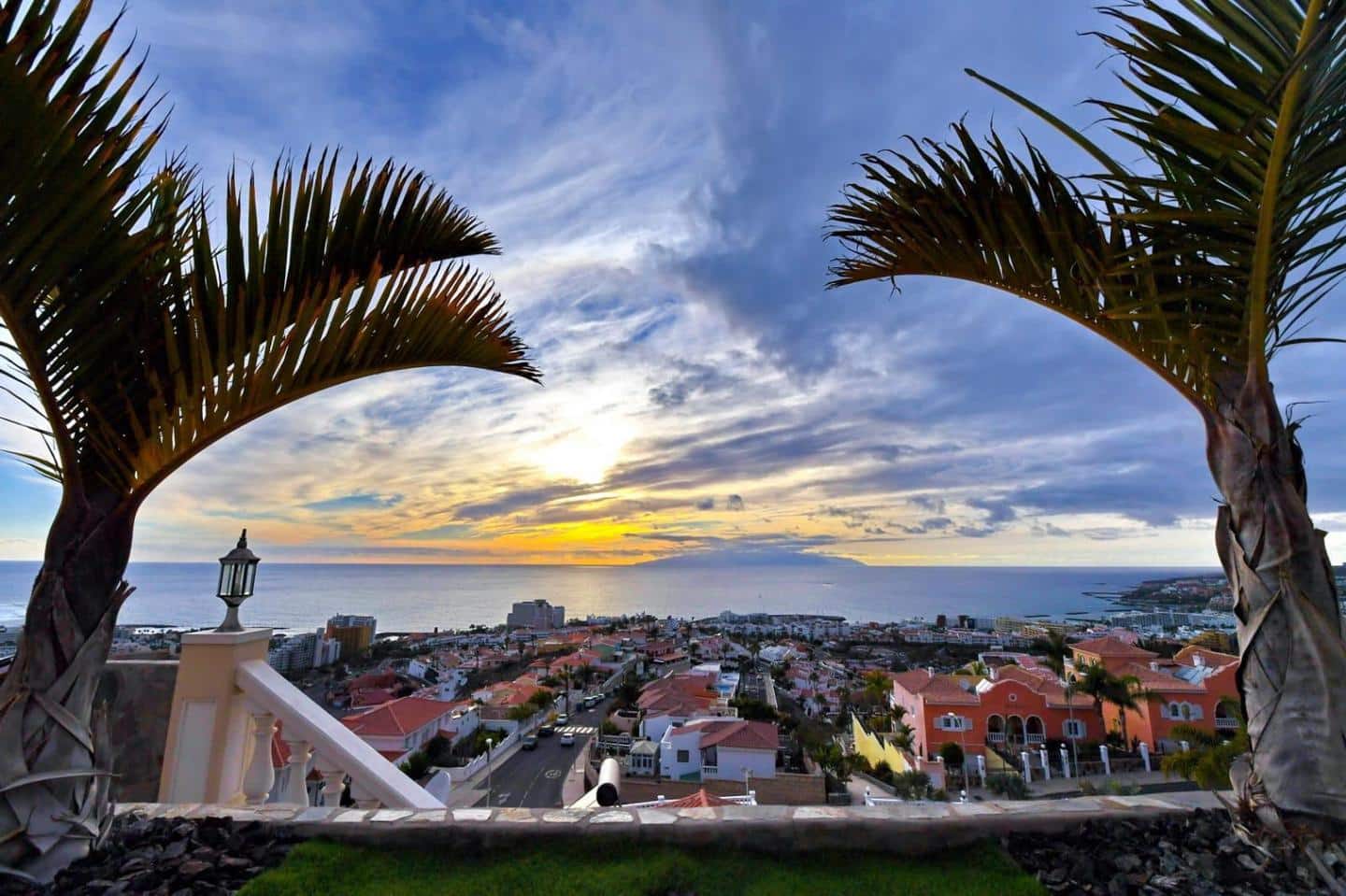 12 makuuhuone Huvila myytävänä paikassa Costa Adeje - 2 950 000 € (Ref: 6912457)