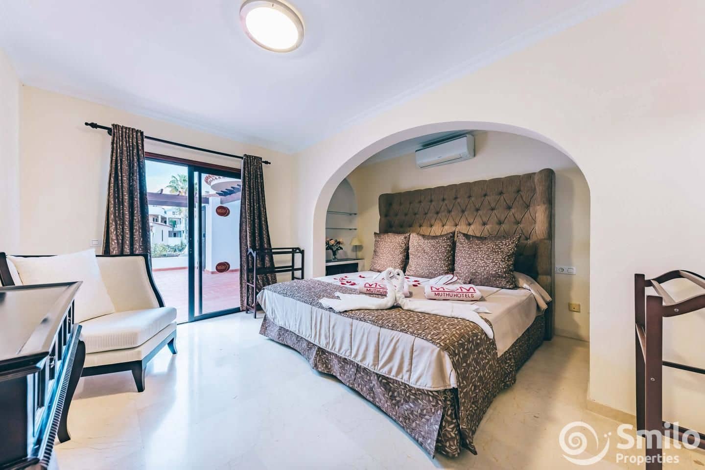 4 soveværelse Villa til salg i San Miguel de Abona med swimmingpool - € 690.000 (Ref: 7384604)