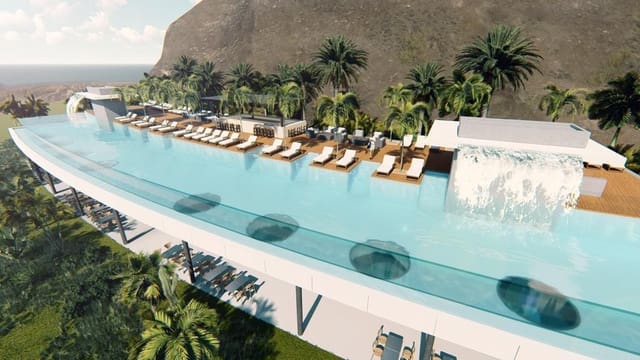 Undeveloped Land for sale in Los Cristianos, Arona - € 5,900,000 (Ref: 7593037)