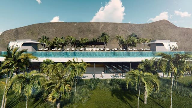 Undeveloped Land for sale in Los Cristianos, Arona - € 5,900,000 (Ref: 7593037)