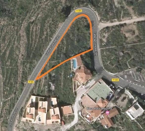 Grunde uden byggetilladelser til salg i Adeje - € 500.000 (Ref: 7645708)