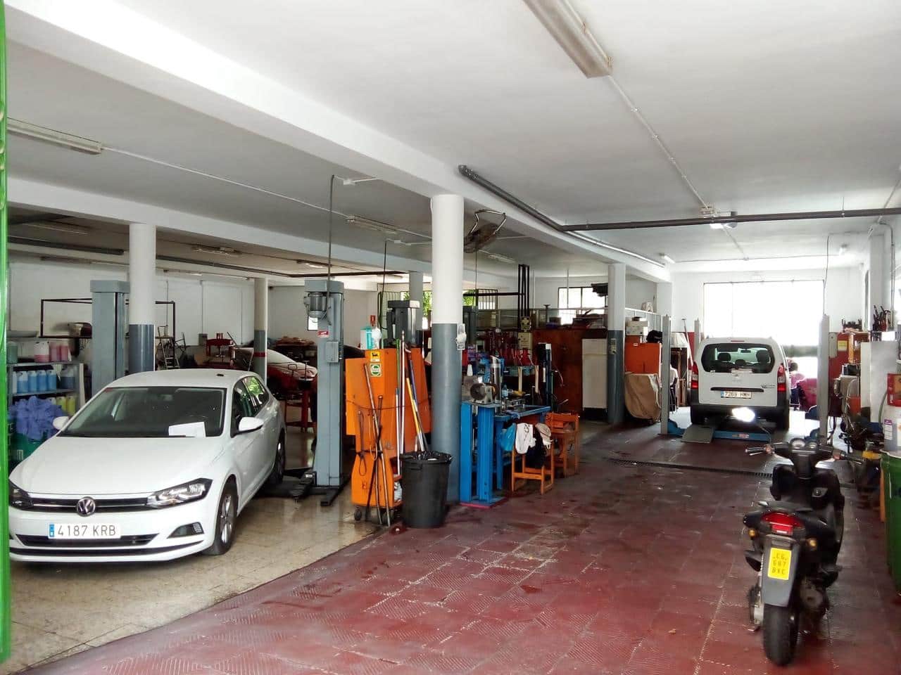 4 sovrum Företag till salu i Arona - 735 000 € (Ref: 7808955)