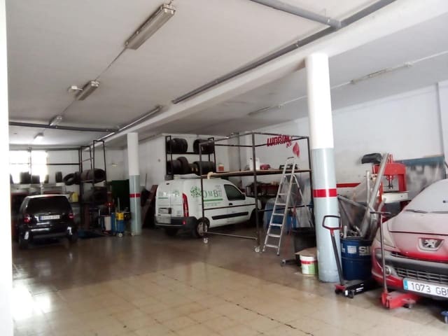 4 chambre Entreprise à vendre à Arona - 735 000 € (Ref: 7808955)