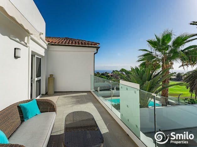 3 soverom Villa til salgs i La Caleta Adeje, Adeje med svømmebasseng garasje - € 1 250 000 (Ref: 7900285)