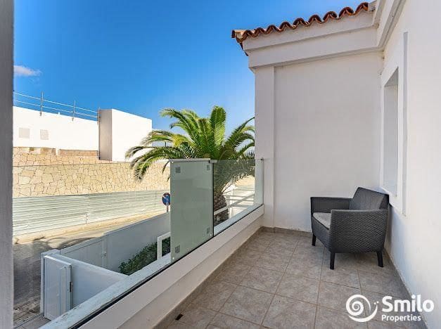 3 soverom Villa til salgs i Adeje med svømmebasseng garasje - € 1 250 000 (Ref: 7900285)