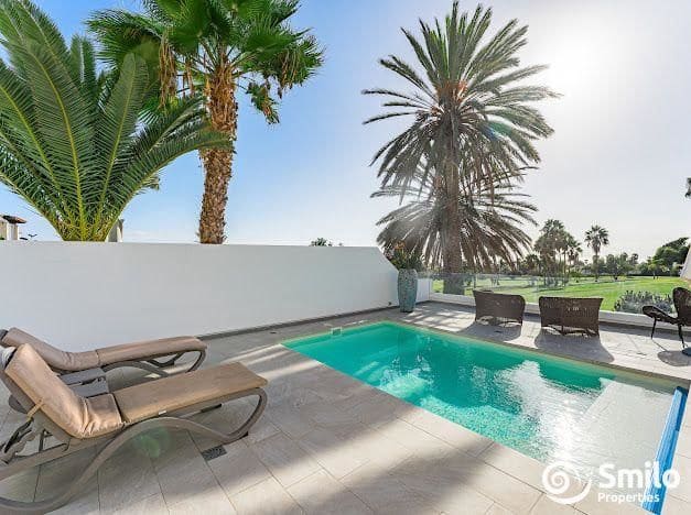 3 soverom Villa til salgs i Adeje med svømmebasseng garasje - € 1 250 000 (Ref: 7900285)