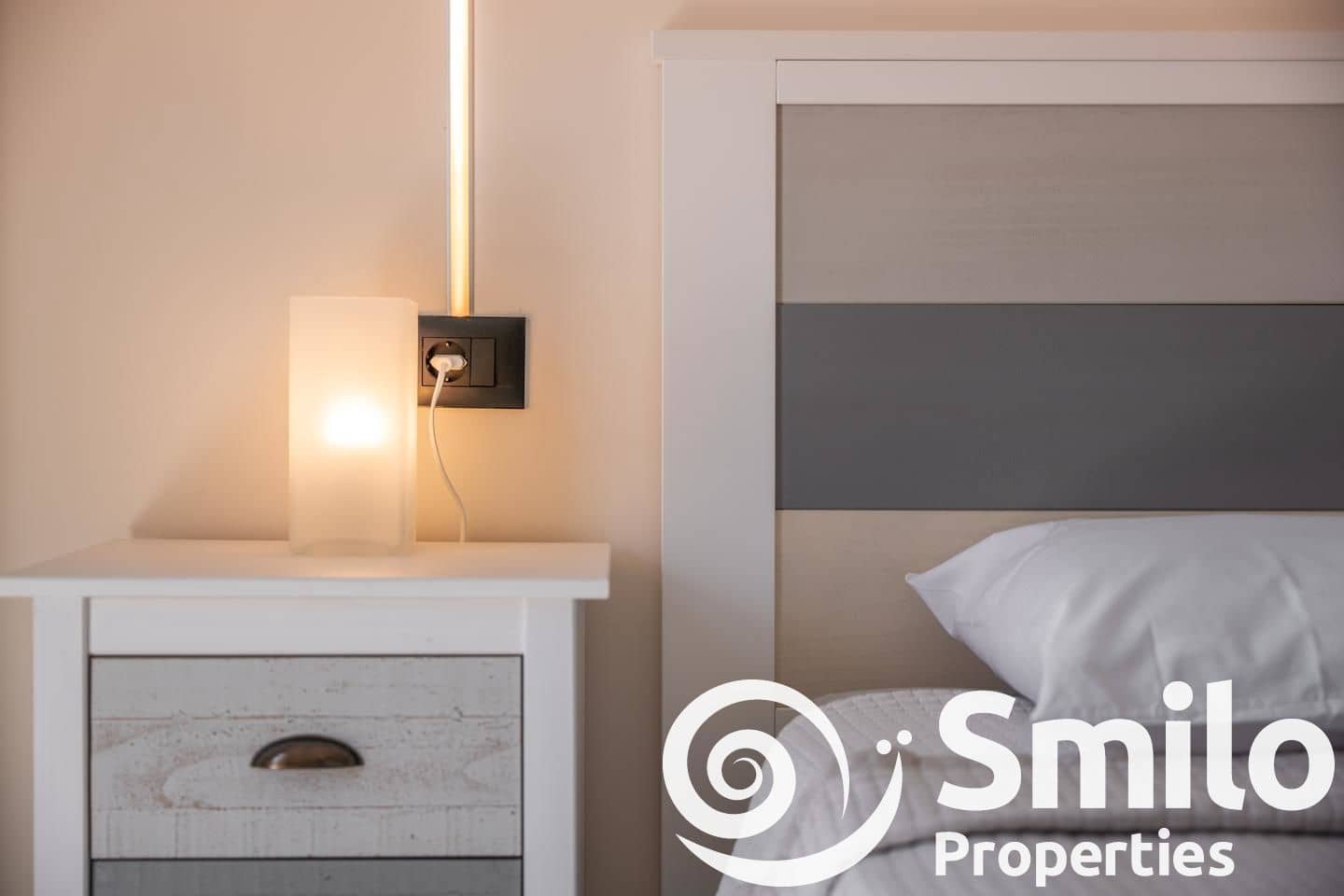 1 soveværelse Lejlighed til salg i Playa de las Americas med swimmingpool - € 499.000 (Ref: 8371917)