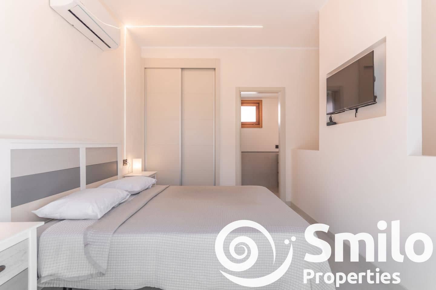 1 soveværelse Lejlighed til salg i Playa de las Americas med swimmingpool - € 499.000 (Ref: 8371917)