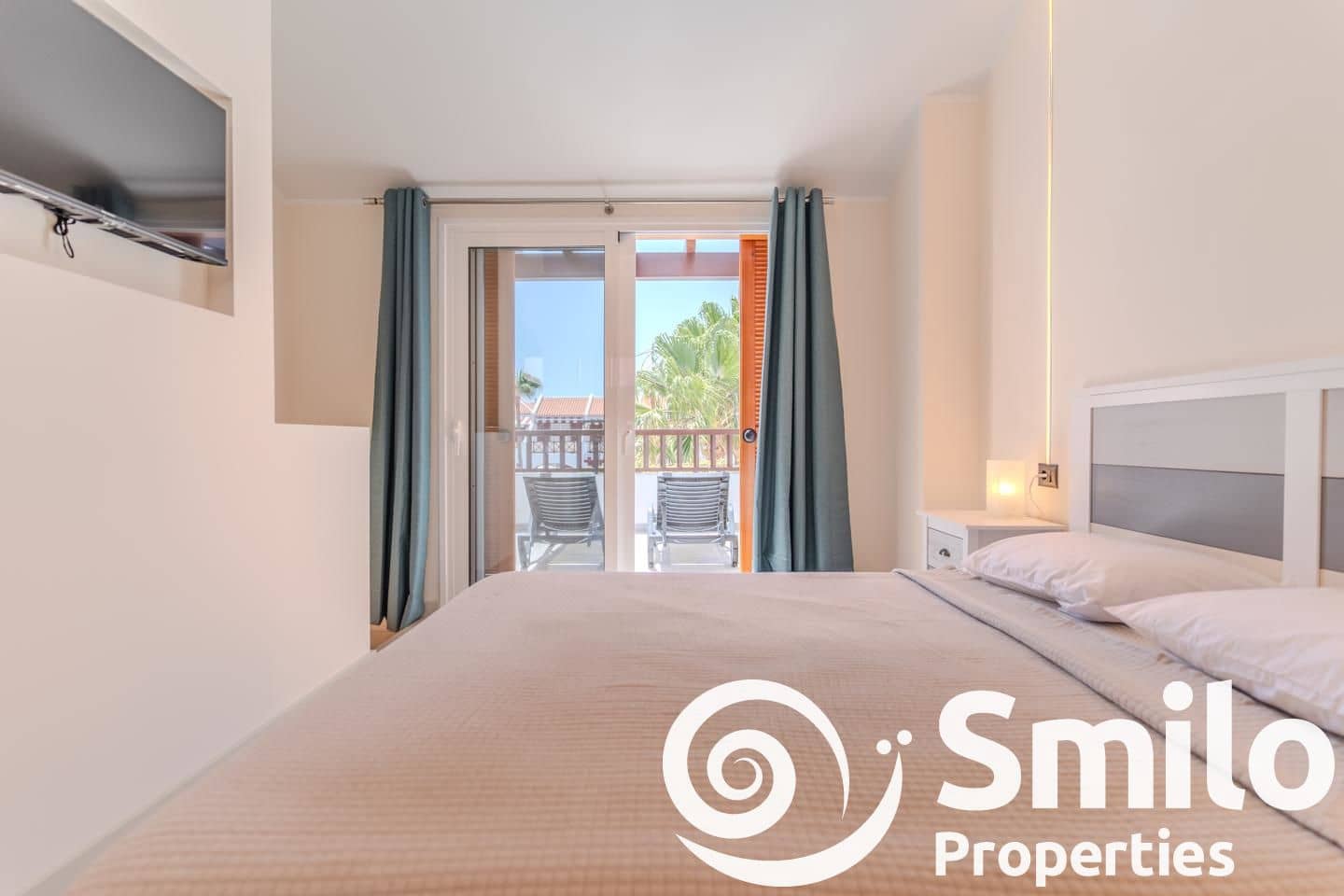 1 soveværelse Lejlighed til salg i Playa de las Americas med swimmingpool - € 499.000 (Ref: 8371917)