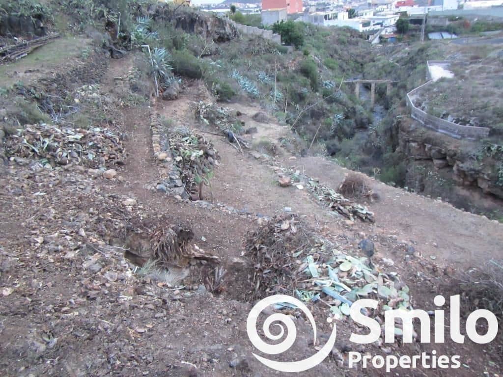 Grond te koop in Arona - € 320.000 (Ref: 8439654)