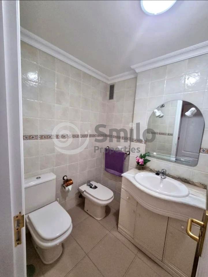 2 sovrum Lägenhet att hyra i Santiago del Teide - 1 400 € (Ref: 8451195)