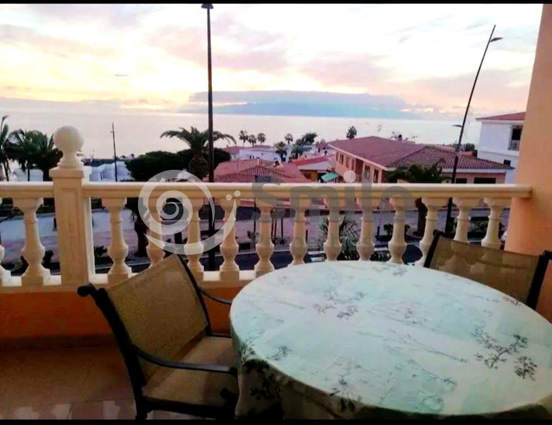 2 sovrum Lägenhet att hyra i Santiago del Teide - 1 400 € (Ref: 8451195)