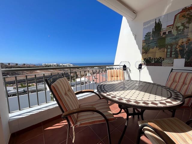 Piso de 2 habitaciones en Callao Salvaje - Playa Paraíso, Adeje en venta con piscina garaje - 720.000 € (Ref: 8456366)