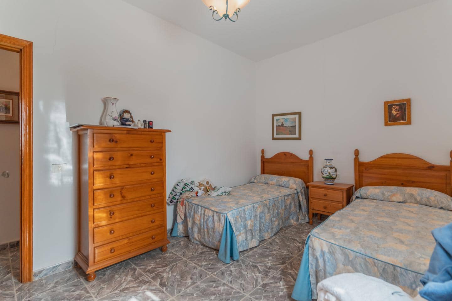 3 soveværelse Villa til salg i Granadilla de Abona med garage - € 499.900 (Ref: 8499629)