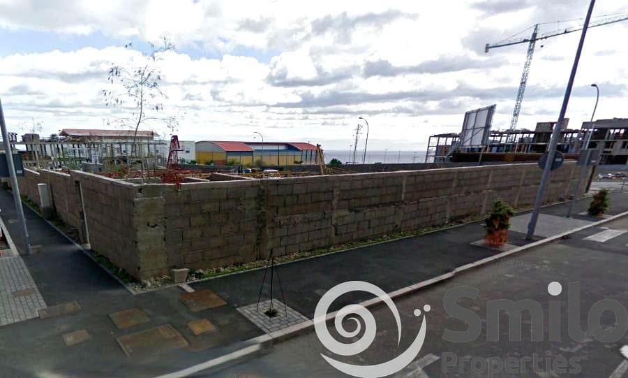 Terreno Não Urbanizado para venda em San Isidro de Abona - 1 000 000 € (Ref: 8511216)