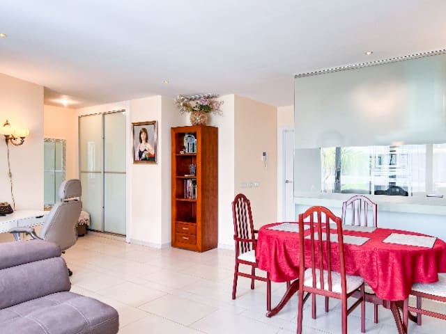 2 camera da letto Appartamento in vendita in Arona con piscina garage - 445.000 € (Rif: 8526439)