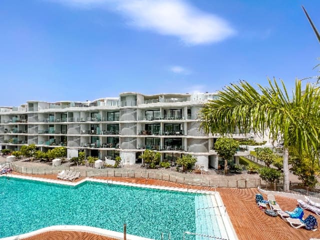 2 camera da letto Appartamento in vendita in Arona con piscina garage - 445.000 € (Rif: 8526439)