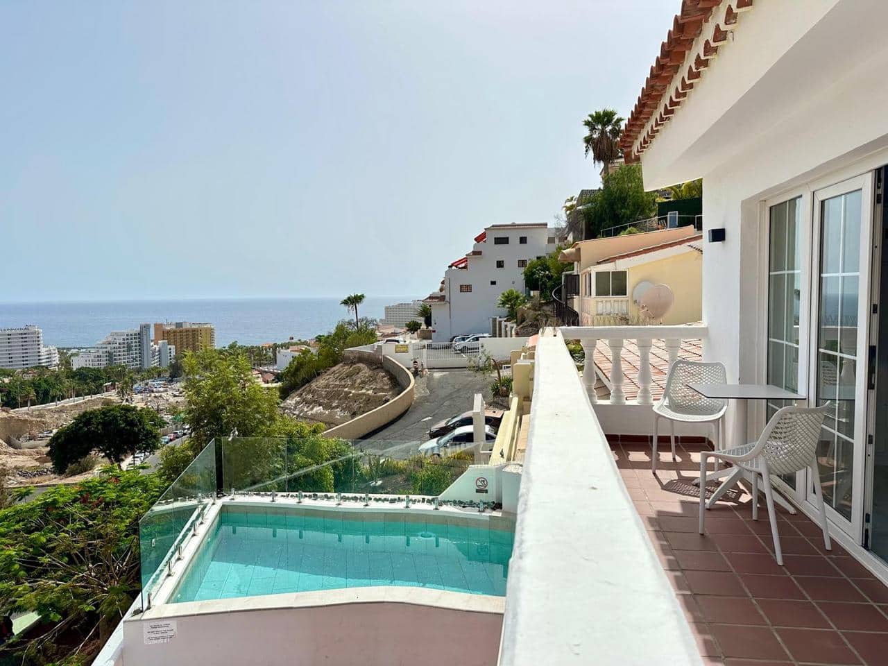 4 bedroom Villa for sale in Costa Adeje with pool garage - € 850,000 (Ref: 8546484)