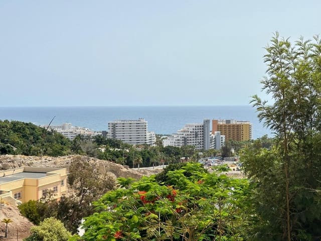 4 bedroom Villa for sale in Torviscas Centro y Alto, Adeje with pool garage - € 850,000 (Ref: 8546484)