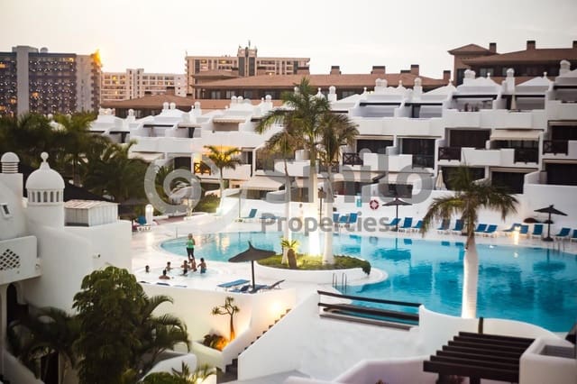 3 sypialnia Mieszkanie na sprzedaż w Callao Salvaje - Playa Paraíso, Adeje z garażem - 450 000 € (Ref: 8698929)