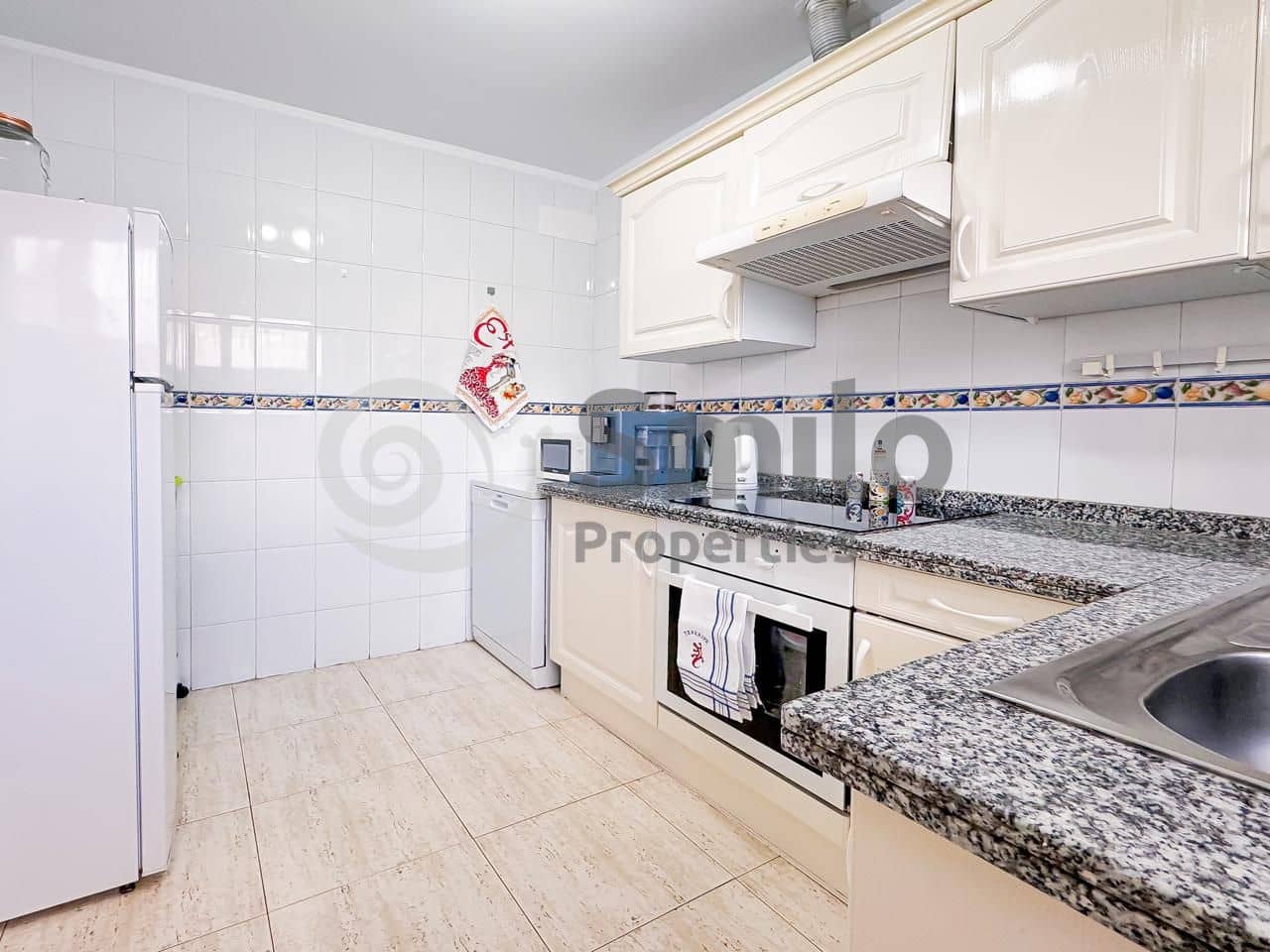 4 soveværelse Lejlighed til salg i Adeje med swimmingpool garage - € 445.000 (Ref: 8920206)