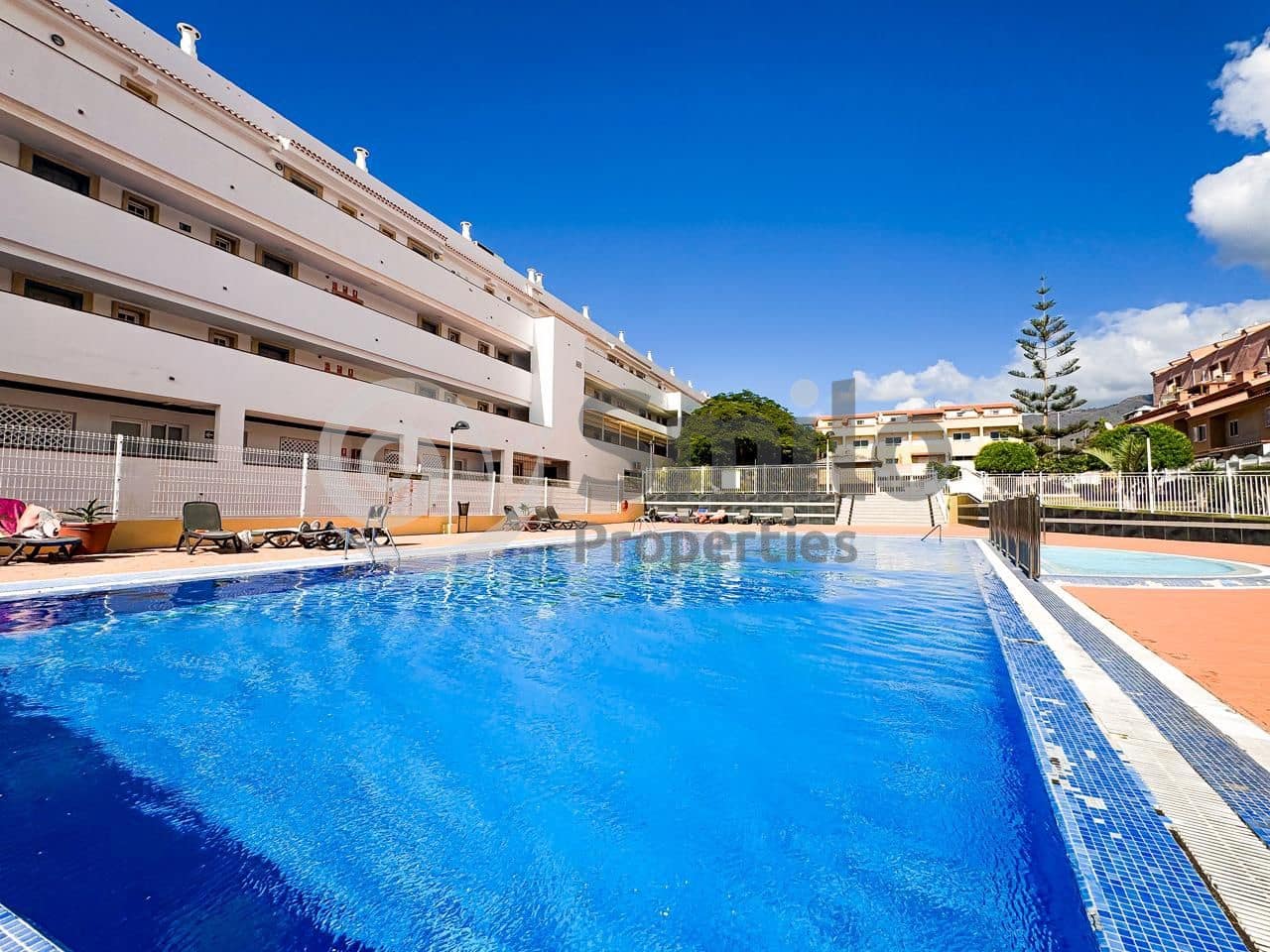 4 soveværelse Lejlighed til salg i Adeje med swimmingpool garage - € 445.000 (Ref: 8920206)