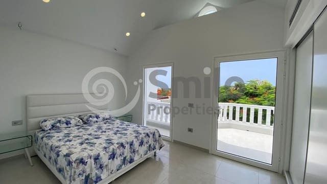 3 soveværelse Villa til salg i Playa Fañabe, Adeje med swimmingpool garage - € 1.400.000 (Ref: 8929466)