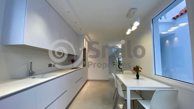 3 soveværelse Villa til salg i Playa Fañabe, Adeje med swimmingpool garage - € 1.400.000 (Ref: 8929466)