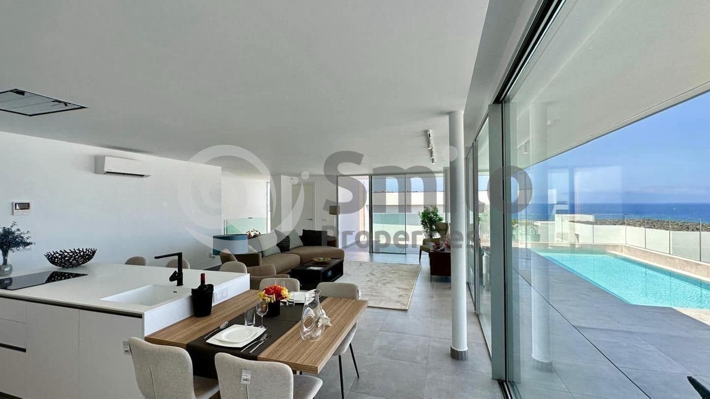 3 soveværelse Villa til salg i Adeje med swimmingpool garage - € 1.590.000 (Ref: 8929472)