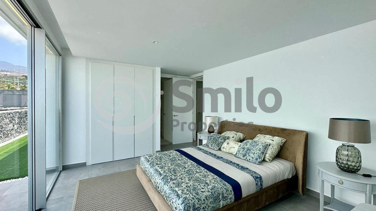 3 soveværelse Villa til salg i Adeje med swimmingpool garage - € 1.590.000 (Ref: 8929472)