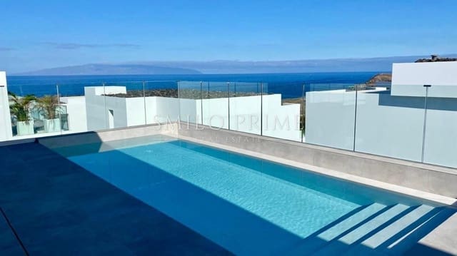 Chalet de 3 habitaciones en Callao Salvaje - Playa Paraíso, Adeje en venta con piscina garaje - 1.590.000 € (Ref: 8929472)