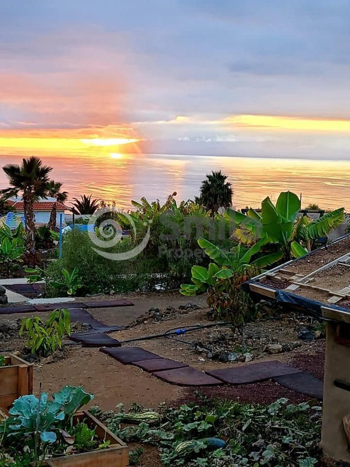 5 camera da letto Villa in vendita in Guia de Isora con piscina - 735.000 € (Rif: 8929561)