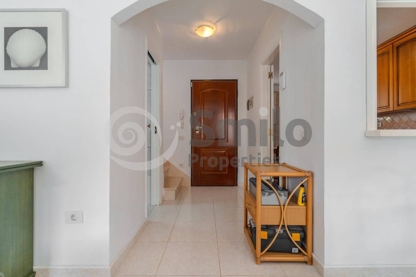 2 makuuhuone Asunto myytävänä paikassa Arona mukana uima-altaan - 650 000 € (Ref: 9002242)