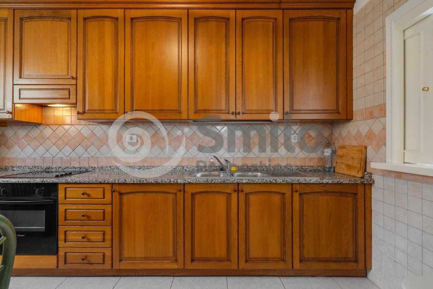 2 makuuhuone Asunto myytävänä paikassa Arona mukana uima-altaan - 650 000 € (Ref: 9002242)