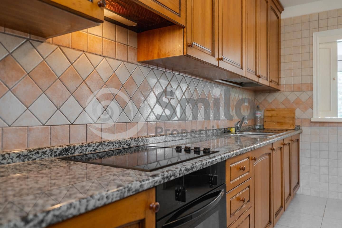 2 makuuhuone Asunto myytävänä paikassa Arona mukana uima-altaan - 650 000 € (Ref: 9002242)