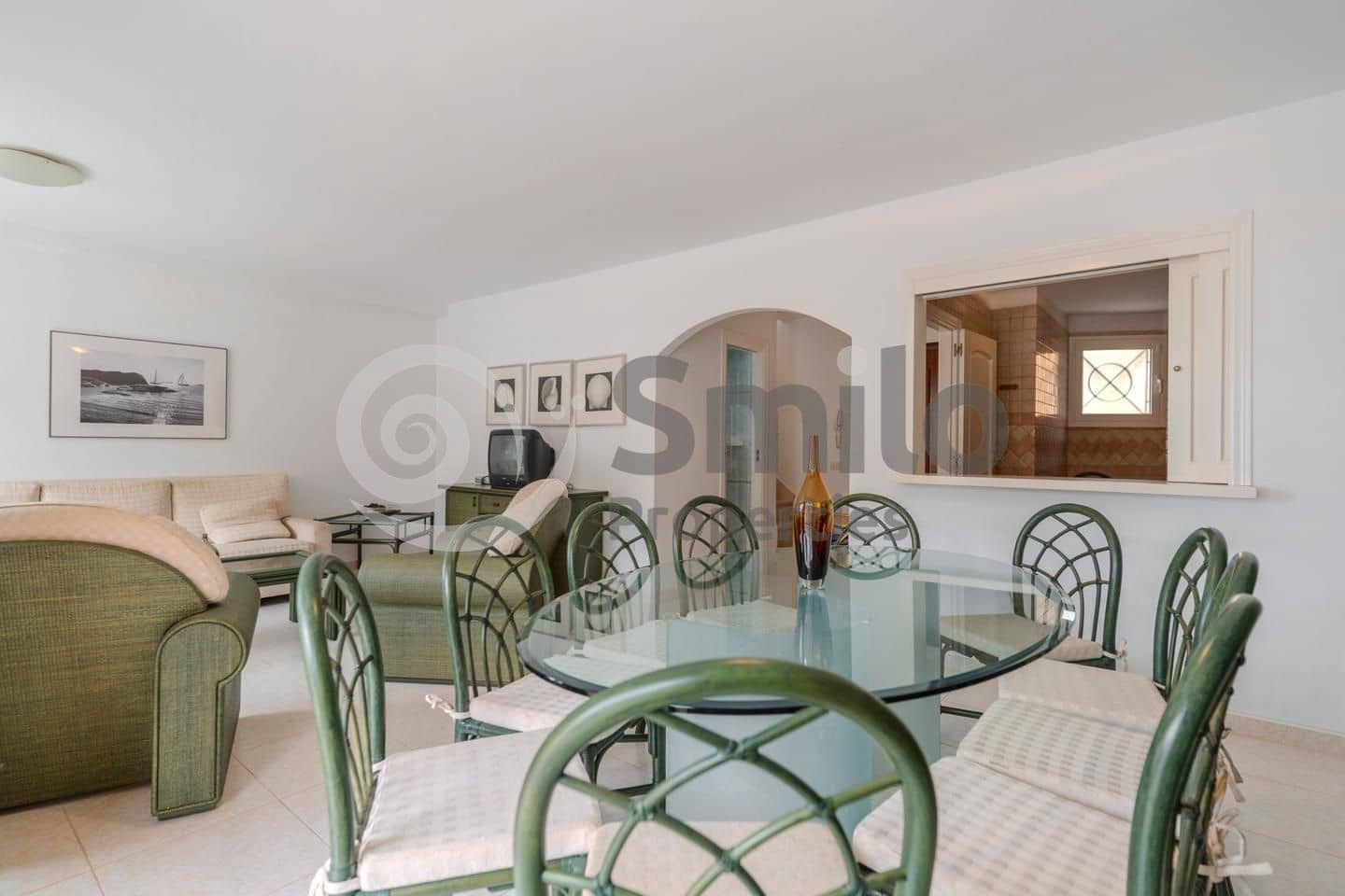 2 makuuhuone Asunto myytävänä paikassa Arona mukana uima-altaan - 650 000 € (Ref: 9002242)