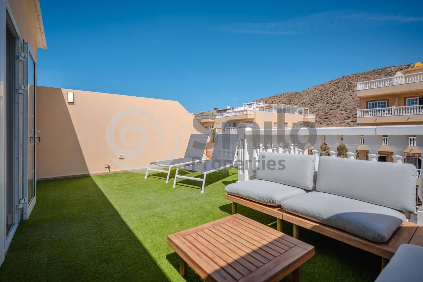 3 soverom Leilighet til salgs i Palm-Mar med svømmebasseng garasje - € 450 000 (Ref: 9013165)