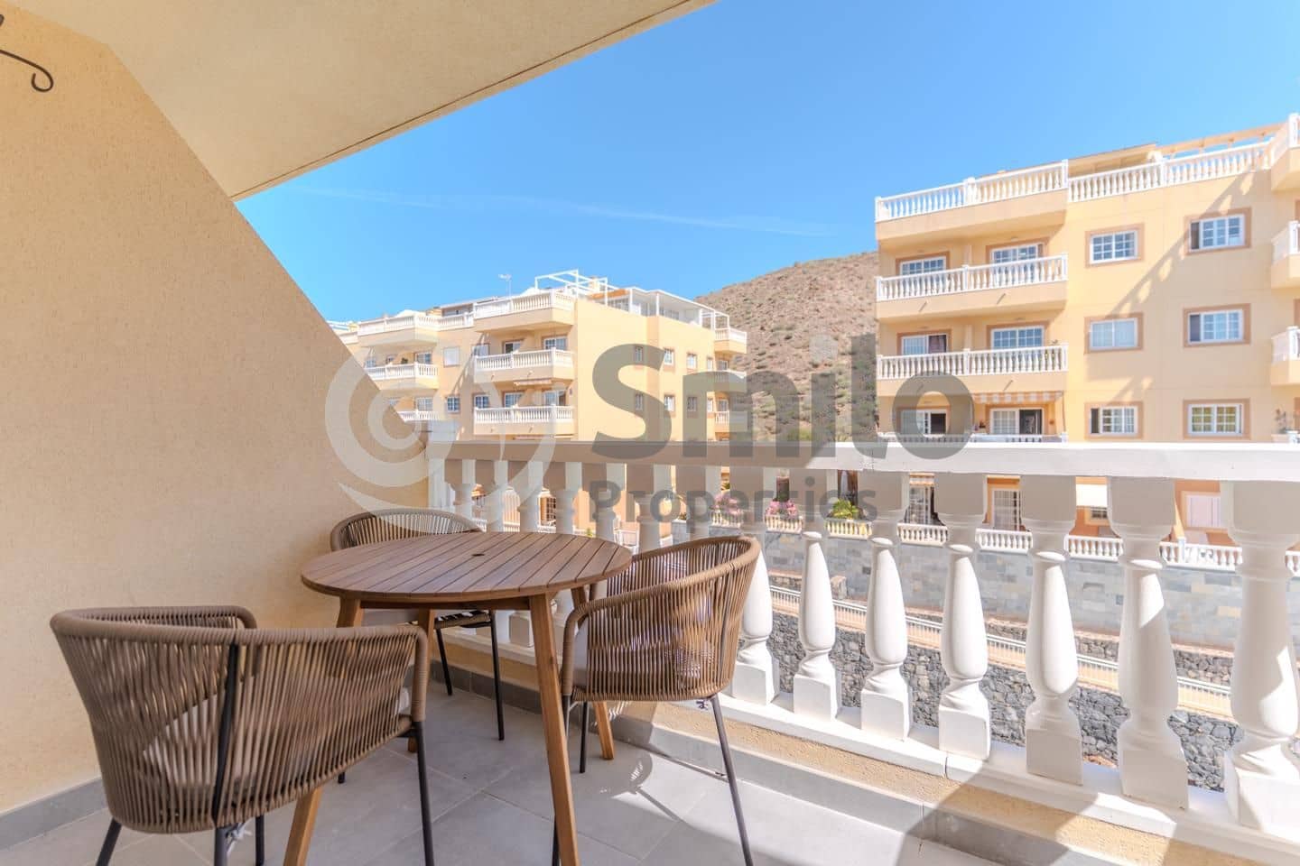 3 soverom Leilighet til salgs i Palm-Mar med svømmebasseng garasje - € 450 000 (Ref: 9013165)